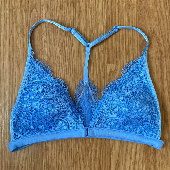 Victoria's Secret Other - ❤️ Victoria’s Secret Blue Lace Racerback Bralette Size Small